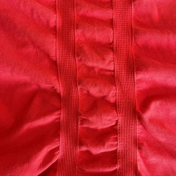 Athleta Ruched Sides Top - Picture 8 of 8